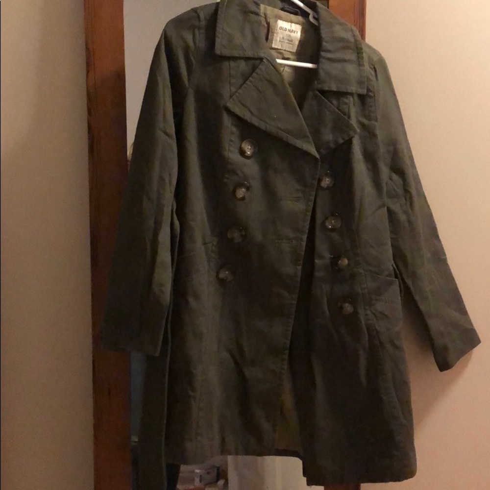 Green pea coat